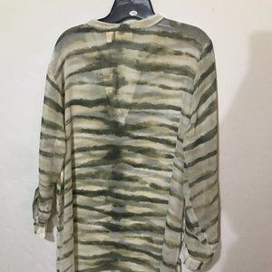 Women's Dynamic Twist Tula Top, Large Woven Pattern, size 2
